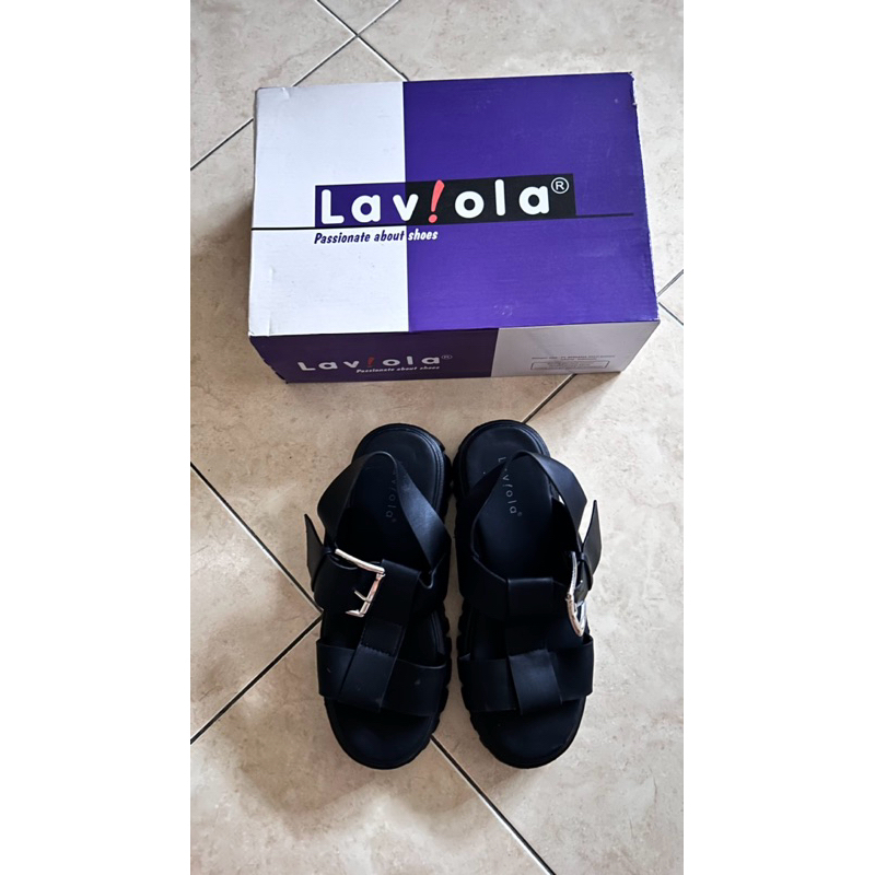 preloved sepatu laviola