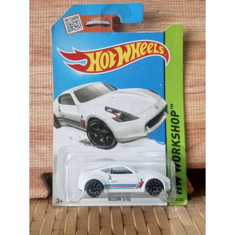 HotWheels (NISSAN 370Z)