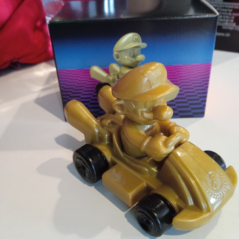 happy meal toys mario kart 2024 mario gold