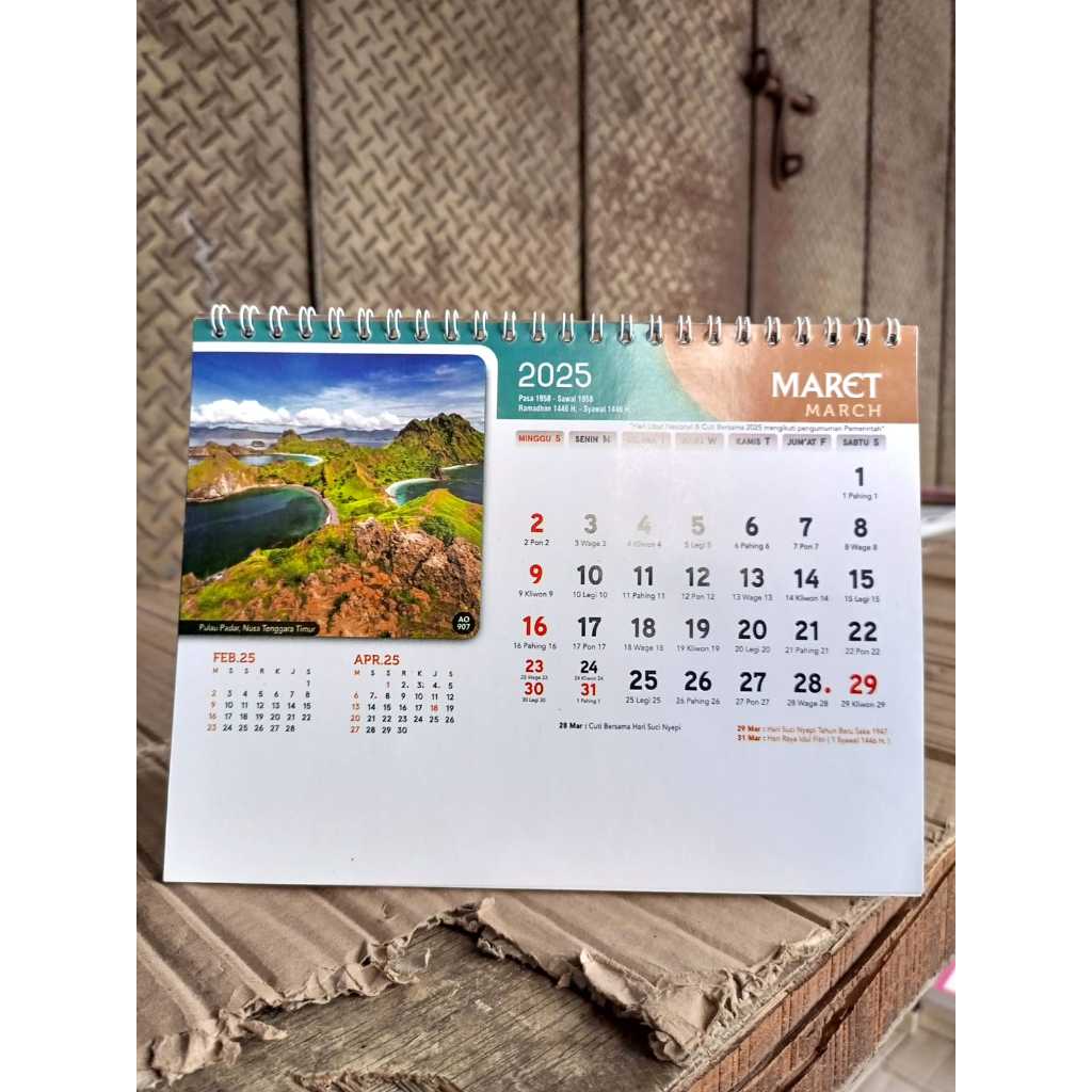 

KALENDER MEJA KALENDER DUDUK TAHUN 2025 MOTIF PEMANDANGAN INDONESIA 907