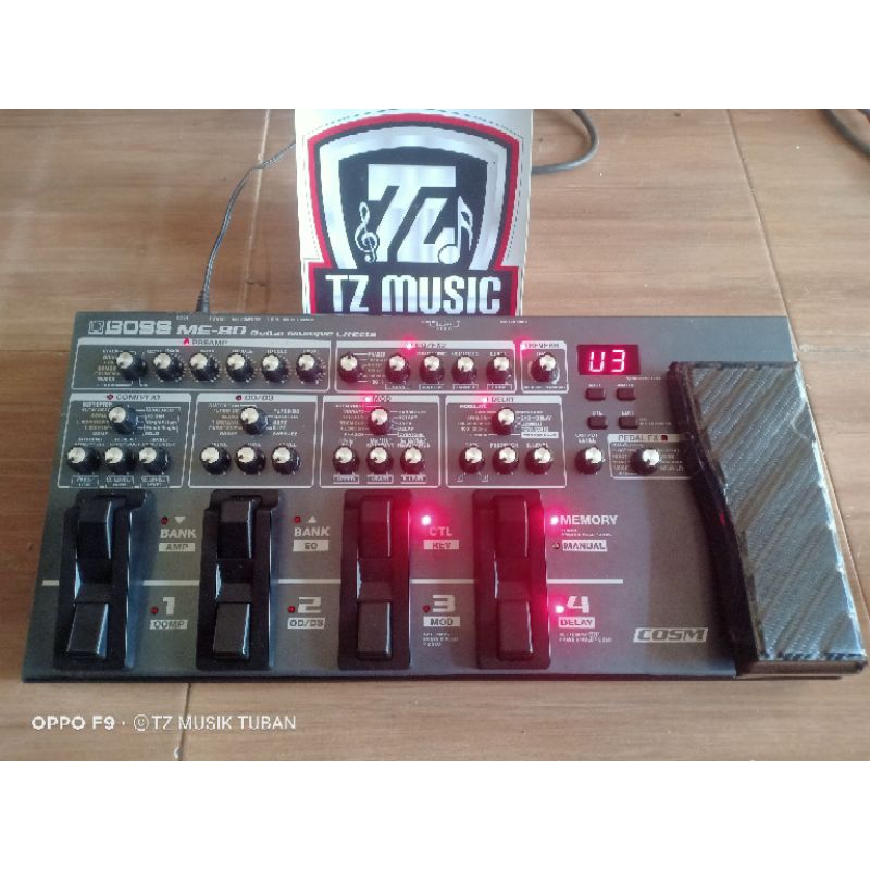 efek gitar boss me80