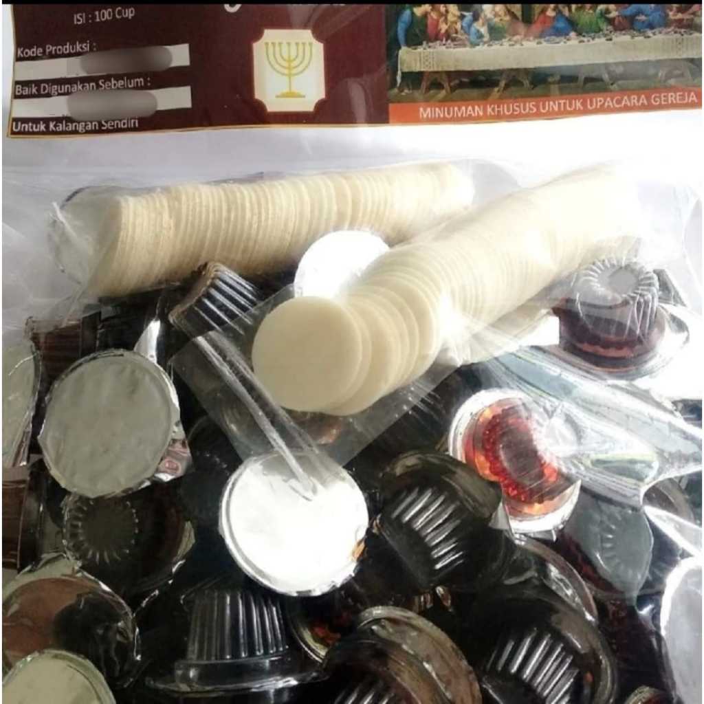 

Anggur Perjamuan HOSANNA cup dan Hosti Polos isi 100pcs (HSN Roti Polos isi100)