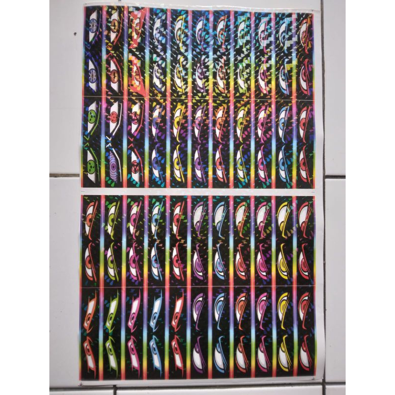 

mainan stiker mata hologram 1 lembar isi 44 pcs