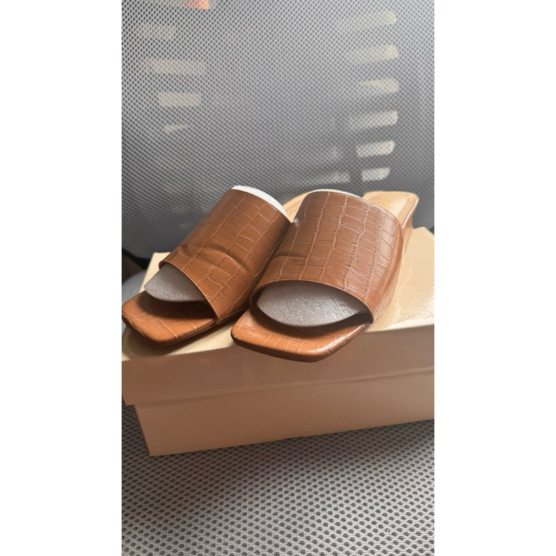 [JAKARTA] SHADDY SHD DAILY SHD.daily ANETTA sepatu heels elegan wanita coklat brown motif croco embo