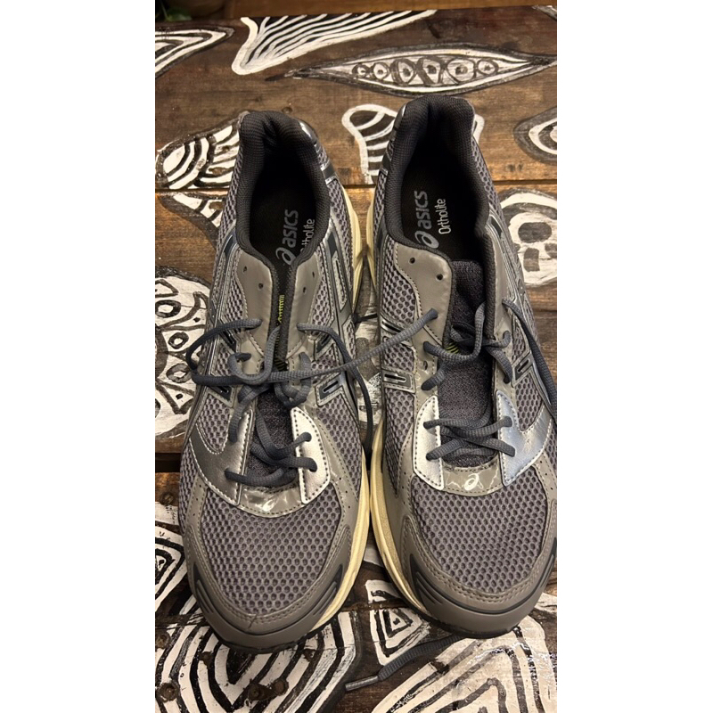 Asics Gel 1130 size 47 30 cm seperti di foto kondisi nya