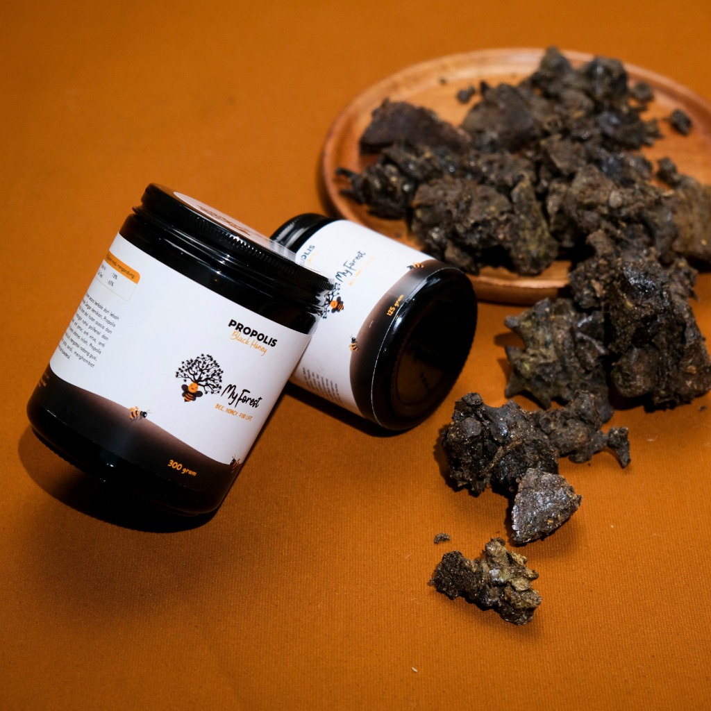 

Propolis Black Honey