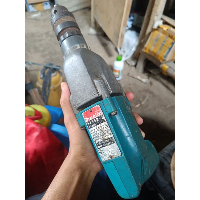 Bor Makita 8419B-2 bekas lawasan