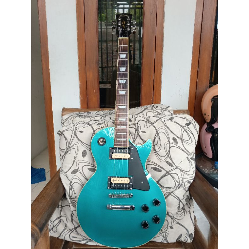 gitar listrik Gibson custom second