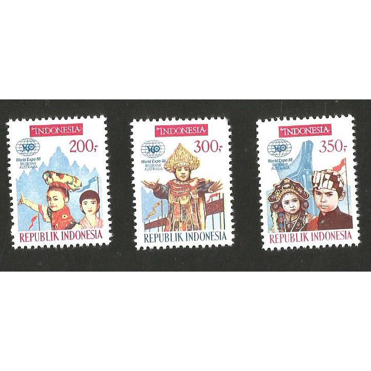 

A 11234 SET LENGKAP PRANGKO INDONESIA TEMA WORLD EXPO 1988 KONDISI MNH MINT NEVER HINGED