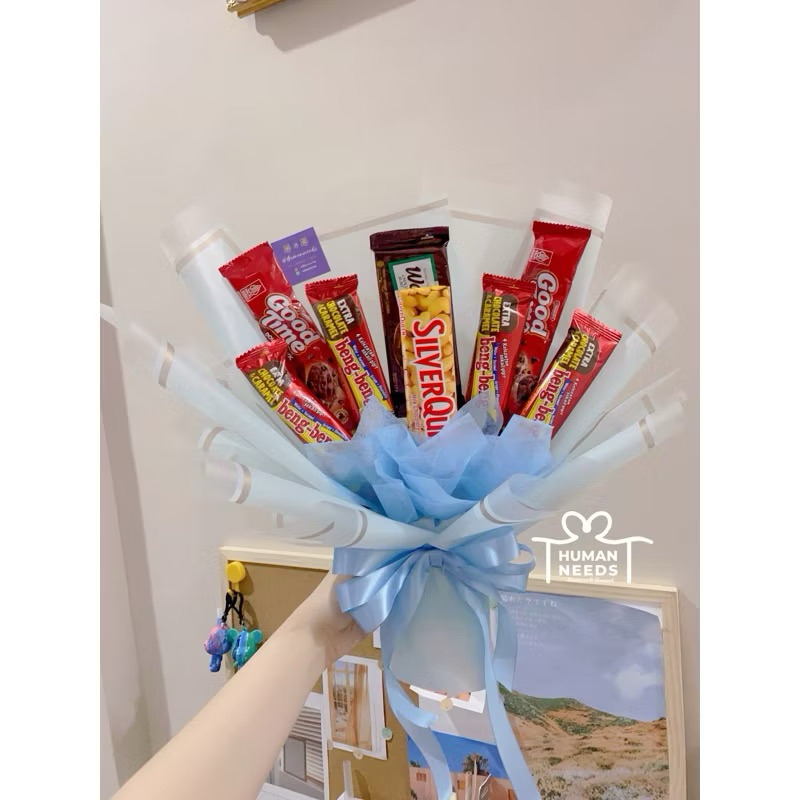 

Buket cokelat mix bengbeng size Medium / Buket sidang/ hadiah ulang tahun hampers gift kado anniversarry