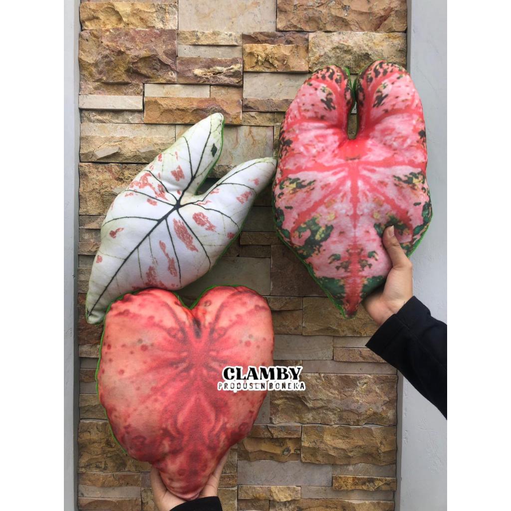 Bantal Sofa Motif Daun Keladi | Bantal Aksesoris
