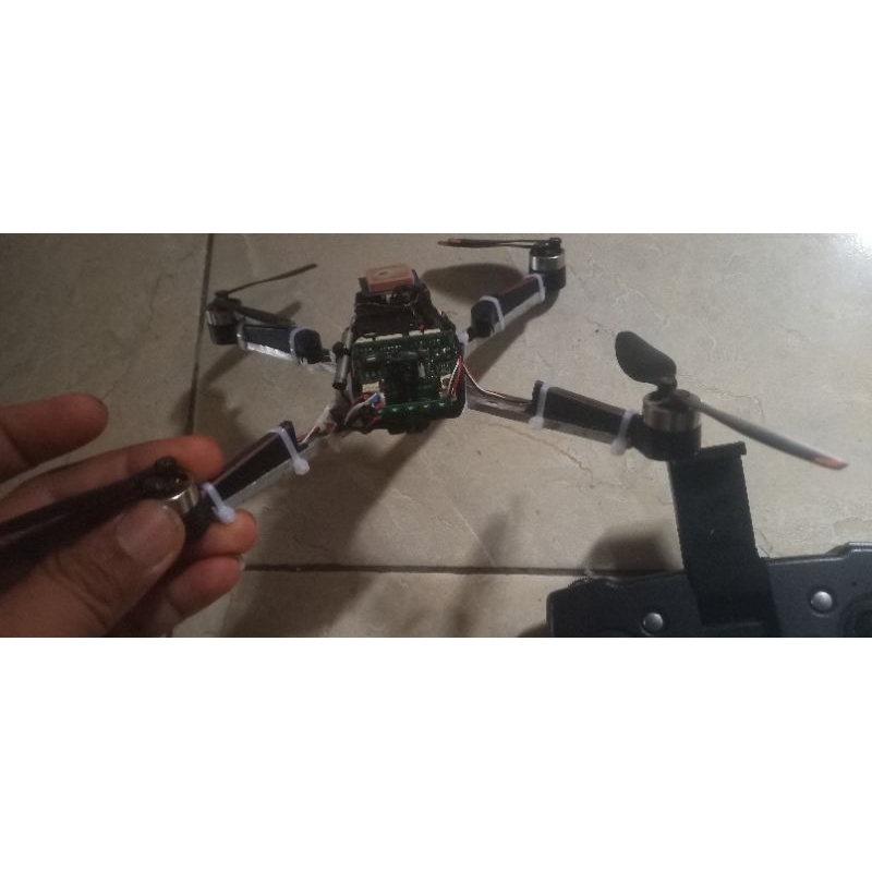drone ae10/poltar jg 99 model  fpv udah gps siap terbang
