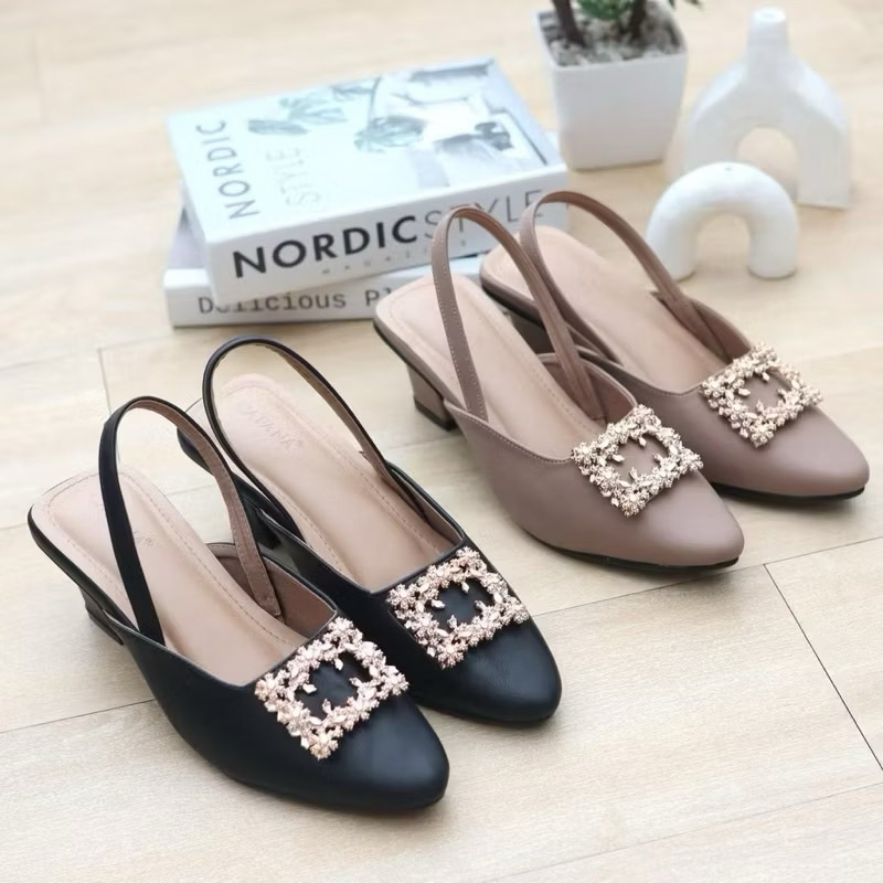 Tre213 Sandal hak tahu murah / sendal hak tahu murah /heelshaktahu / sendal hak tahu / sandal hak ta