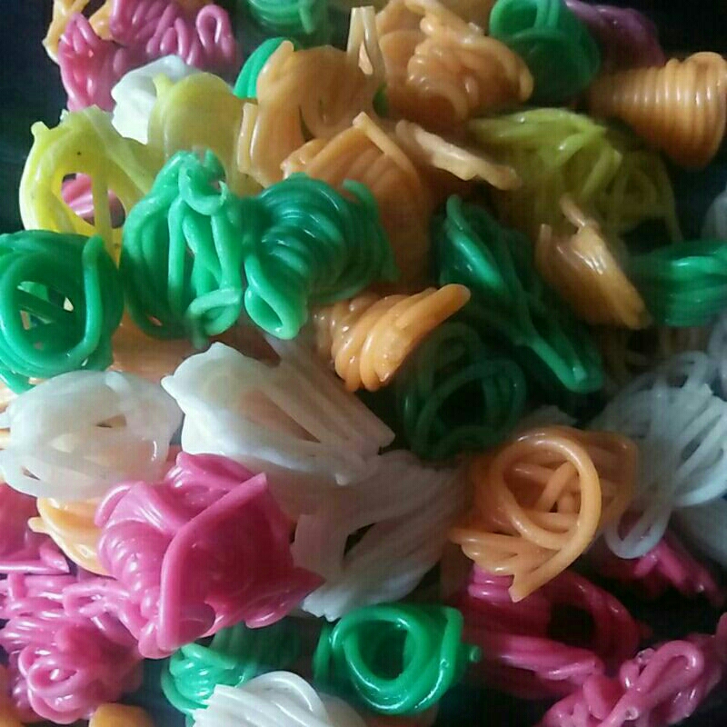 

krupuk keong seblack bisa d goreng gratis 1 gelas cantik