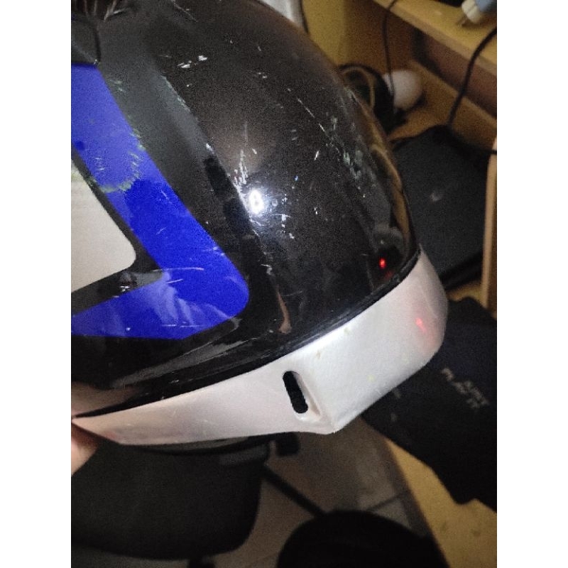 Helm Yamaha R15 V4 Connected bekas