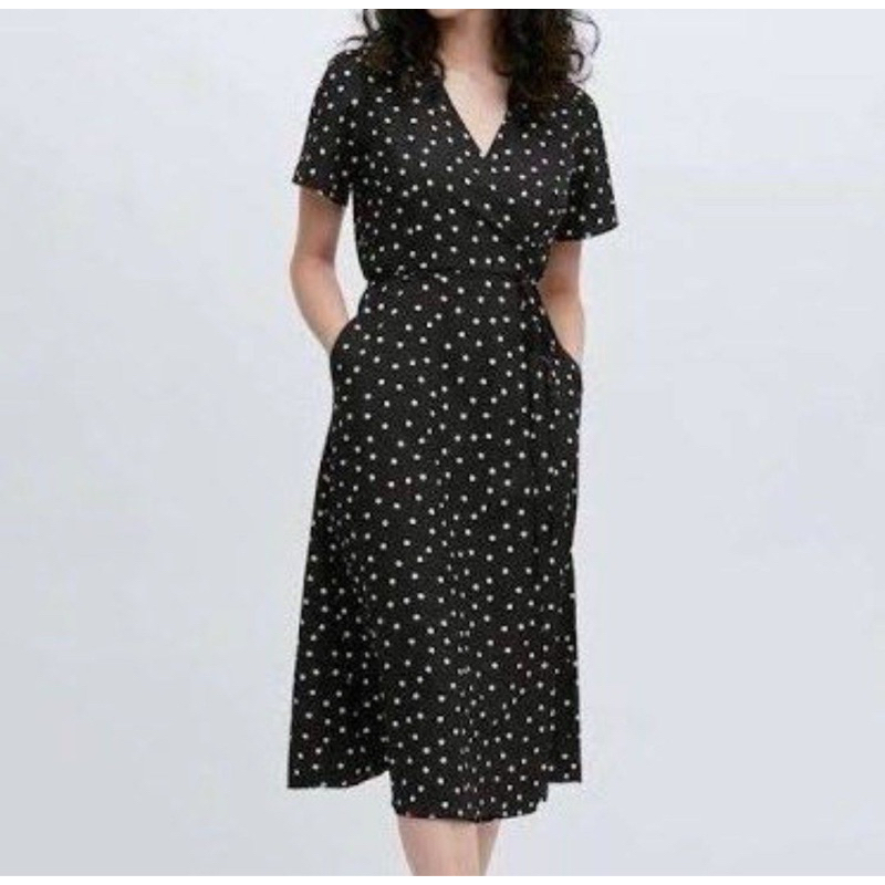 Uniqlo Polka Midi Dress / Black Dress / Wrap Dress Hitam Polkadot