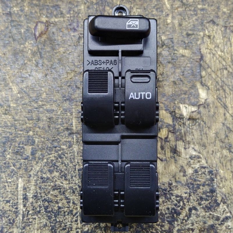 Saklar Power Window Kanan Avanza Lama 84820-B0010