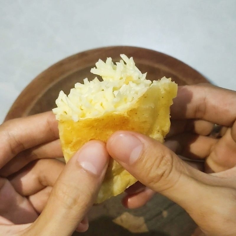 

Cireng Bunting Isi Keju - Ukuran Original 5 Pcs