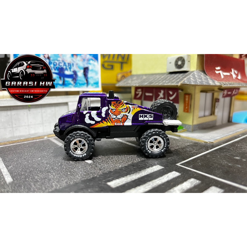 hot wheels custom mercedes benz Unimog