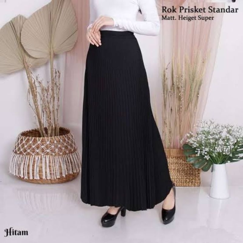 Rok Plisket Wanita Polos Hitam Murah