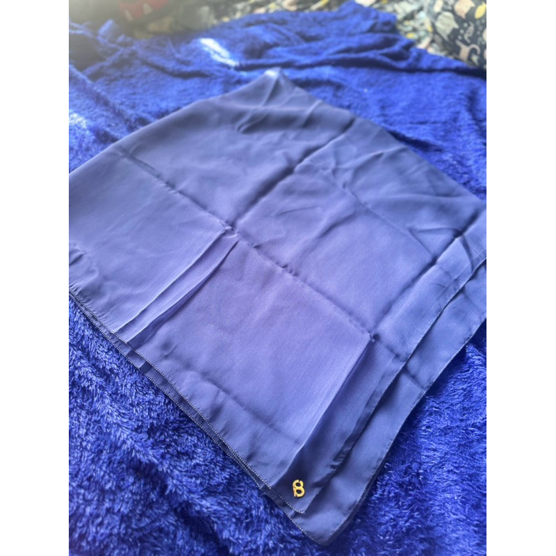 PL Jilbab Polos Midnight Blue Buttonscarves