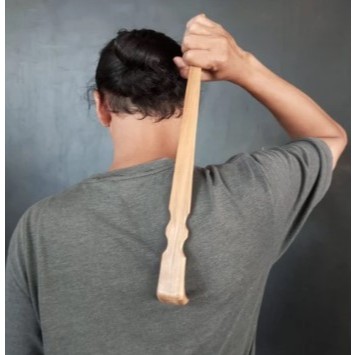 Alat Pijat Garuk Punggung/ Alat Garuk Bahan Kayu