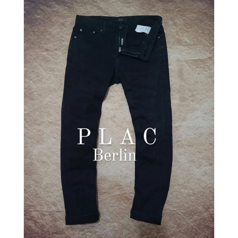 jeans plac berlin bahan denim tebal ngaret bekas second preloved