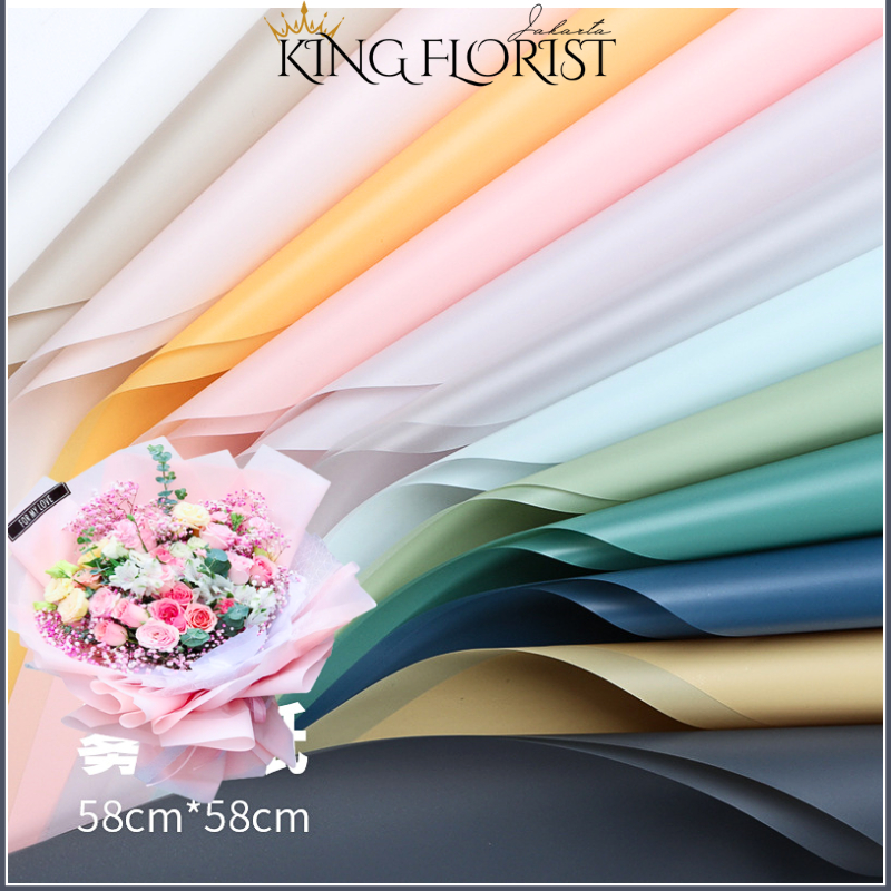 

Kertas Bunga Flower Wrapping / Paper Cellophane Waterproof Hand Buket (ECER) Kertas Kado 6008
