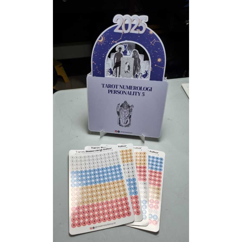 

Kalender dan Dekorasi Kalender Tarot Numerologi Dengan Stiker Angka