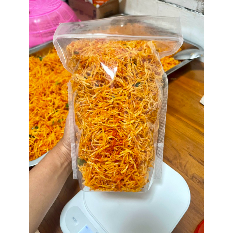 

500gram Kentang Mustofa Pedas Manis Gurih Daun Jeruk Tanpa MSG, FREE Bubblewrap
