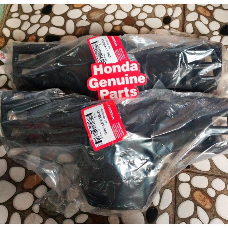 53206KVY960 / BATOK BELAKANG BEAT KARBU