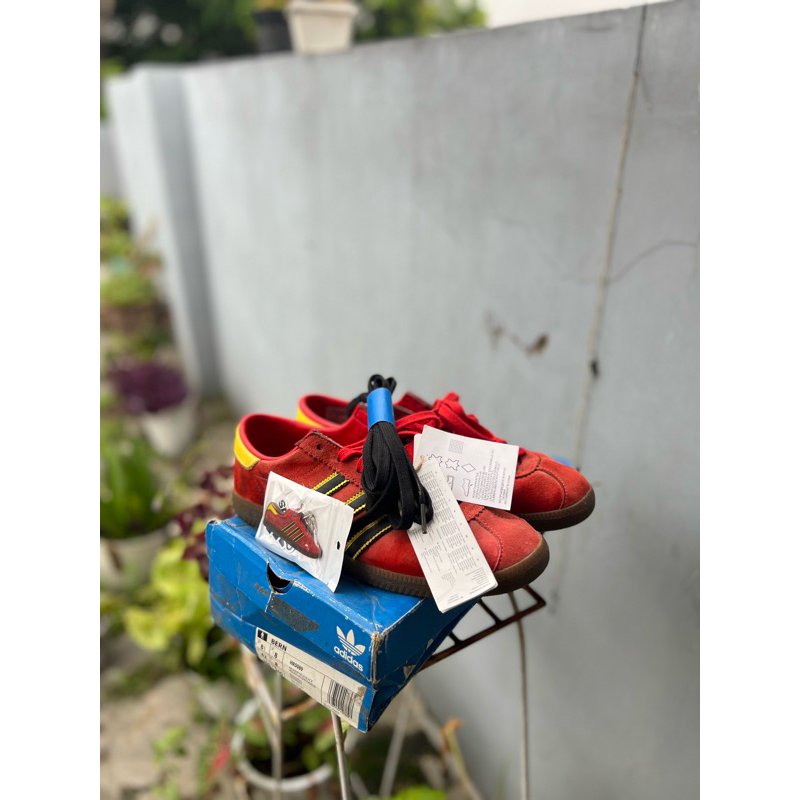 Adidas city series bern RED