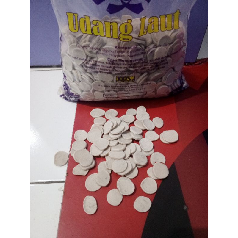 

KERUPUK PALEMBANG MENTAH ENAK GURIH DAN RENYAH 500gr