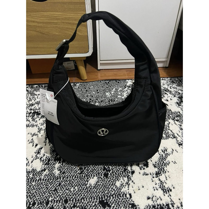 TAS LULULEMON SHOULDER BAG