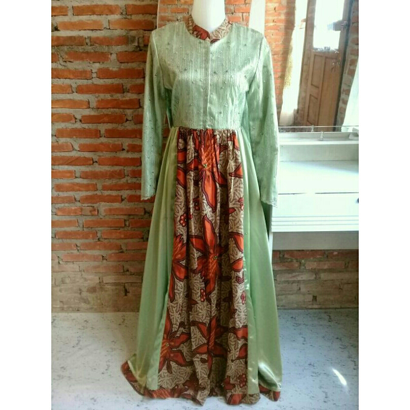 Gamis kombinasi brokat batik kustom preloved