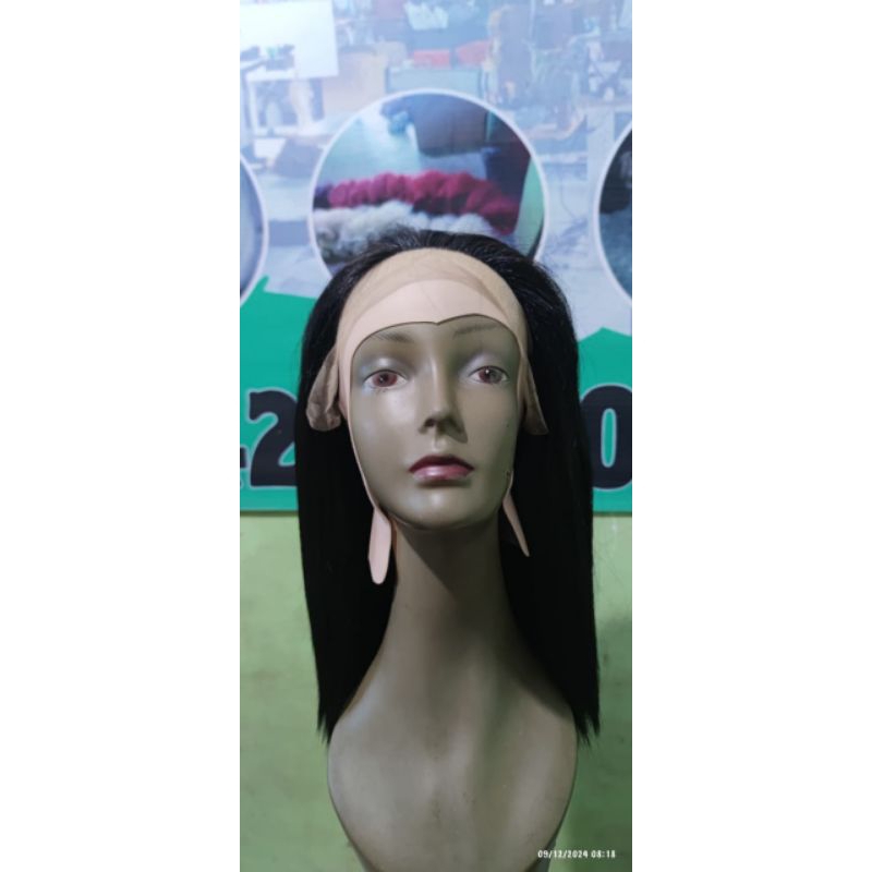 Wig wanita model rambut lurus sebahu