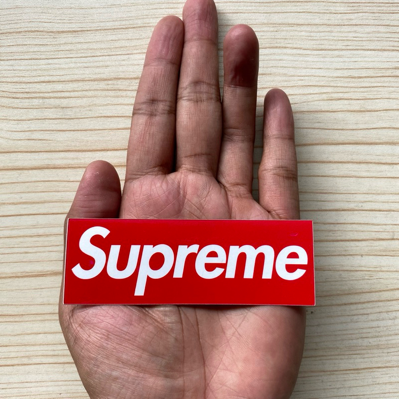 

Stiker Brand Supreme