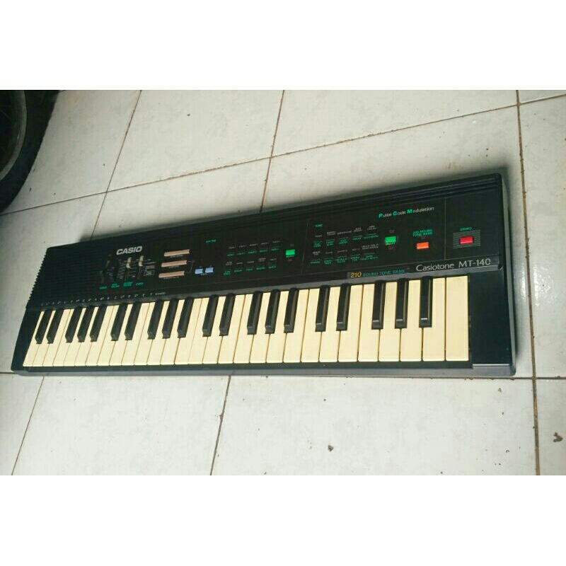 keyboard, piano Casio MT140, normal second