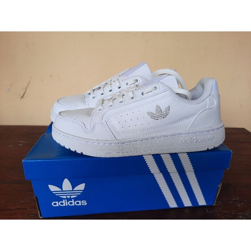 (Preloved) ADIDAS ORIGINALS NY 90 Shoes Pria Putih JI1896