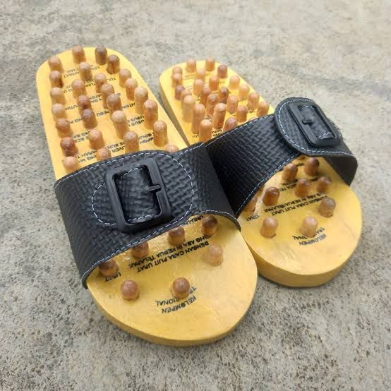 Sandal Bakiak Kayu / Sendal Terapi Kayu / Alas Kaki Refleksi Dan Kesehatan Kaki
