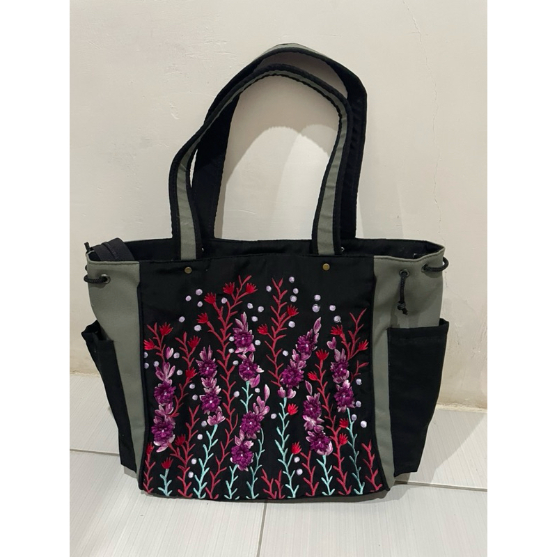 NEW TOTEBAG HANDMADE BALI/TAS TANGAN MOTIF BUNGA/TAS BORDIR