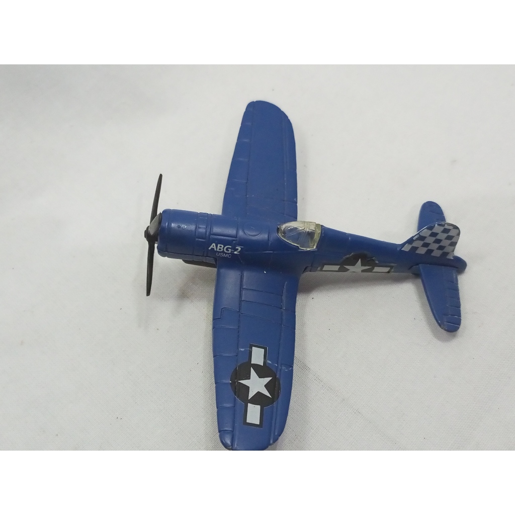 Maisto F4U-1D CORSAIR FIGHTER MISSILE TAILWIND