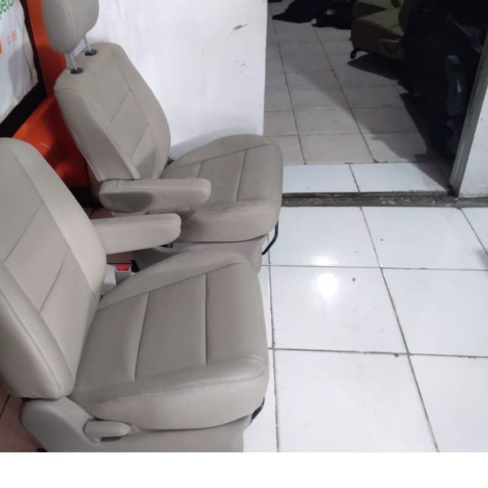 Jok Tengah Captain Seat APV Luxury Original Copotan