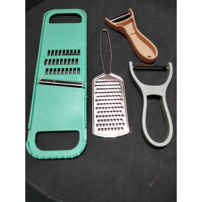 (4in1) PARUTAN SERBAGUNA / PARUTAN KEJU / PISAU KUPAS SAYUR & BUAH