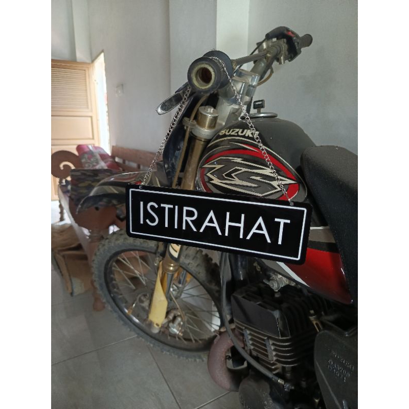 sign akrilik / ISTIRAHAT