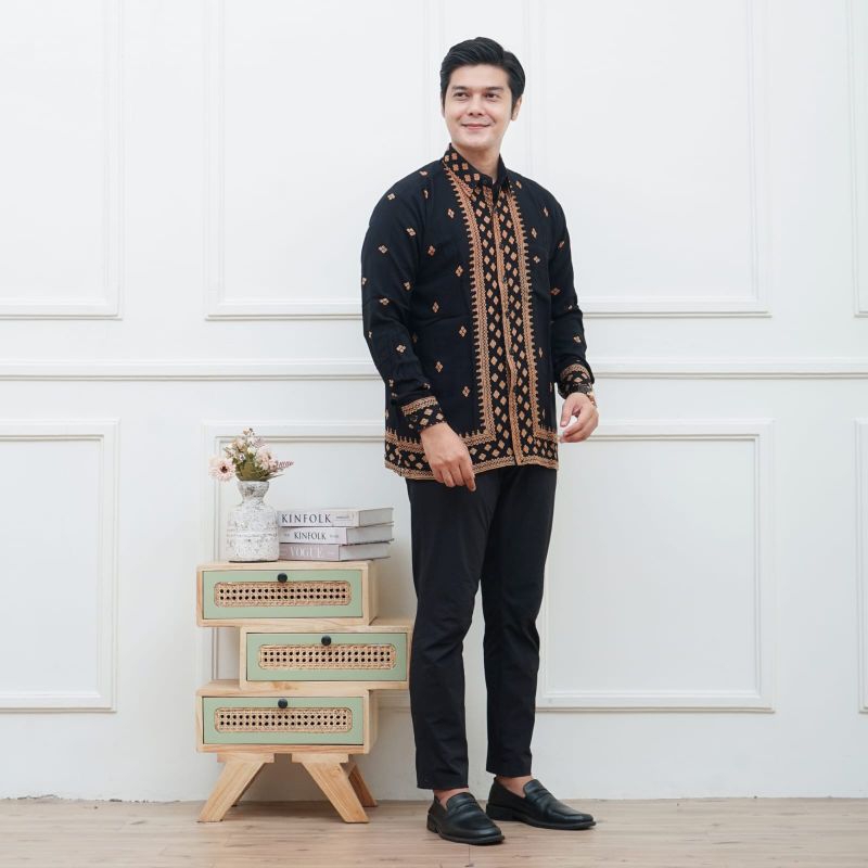 beeco Kemeja Pria Batik Rayon modern