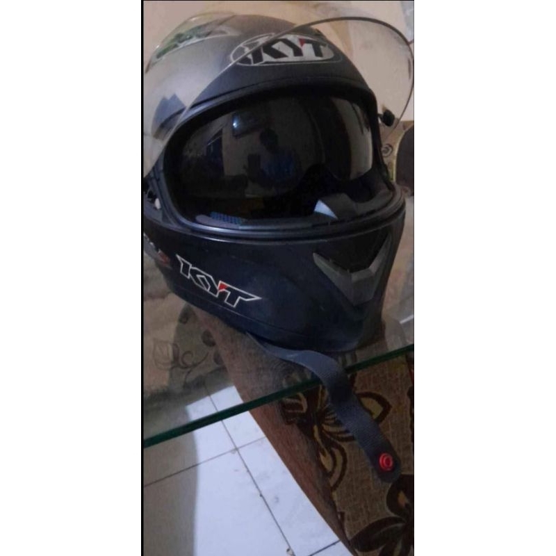 Helm Fullface KYT Vendetta 2 dobel Visor