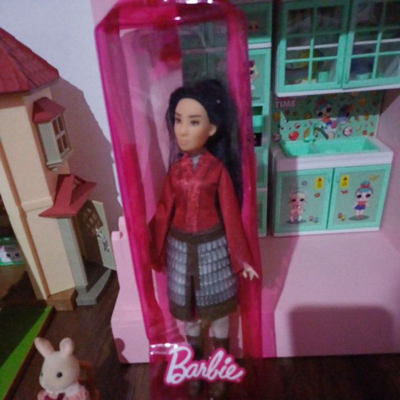 barbie mattel disney hasbro ori