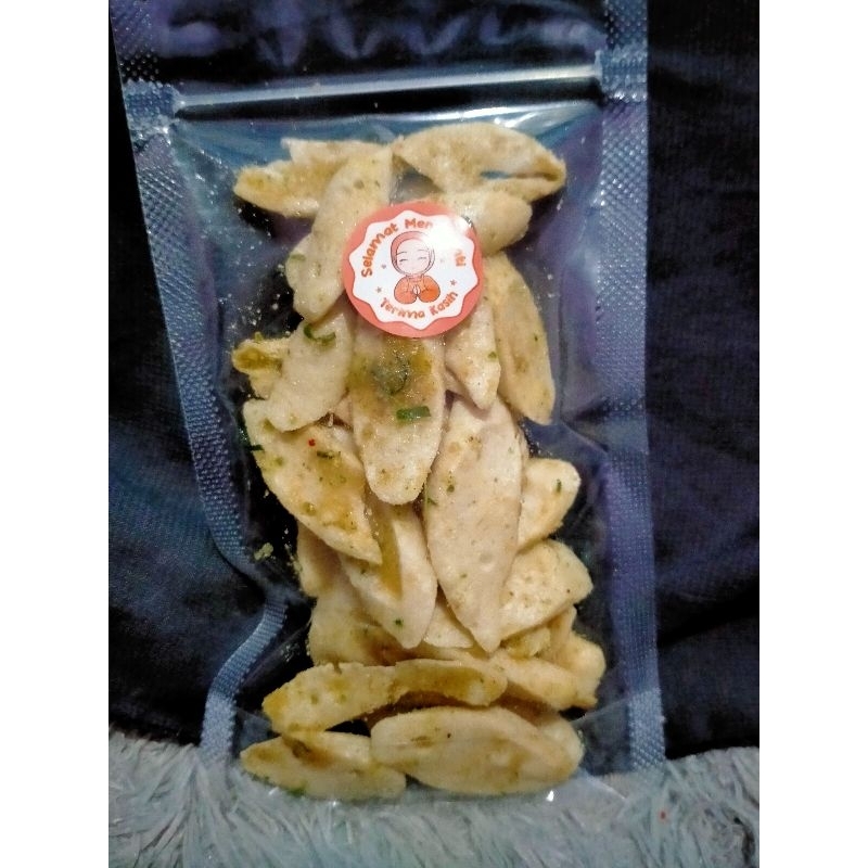 

Otak-otak renyah daun jeruk