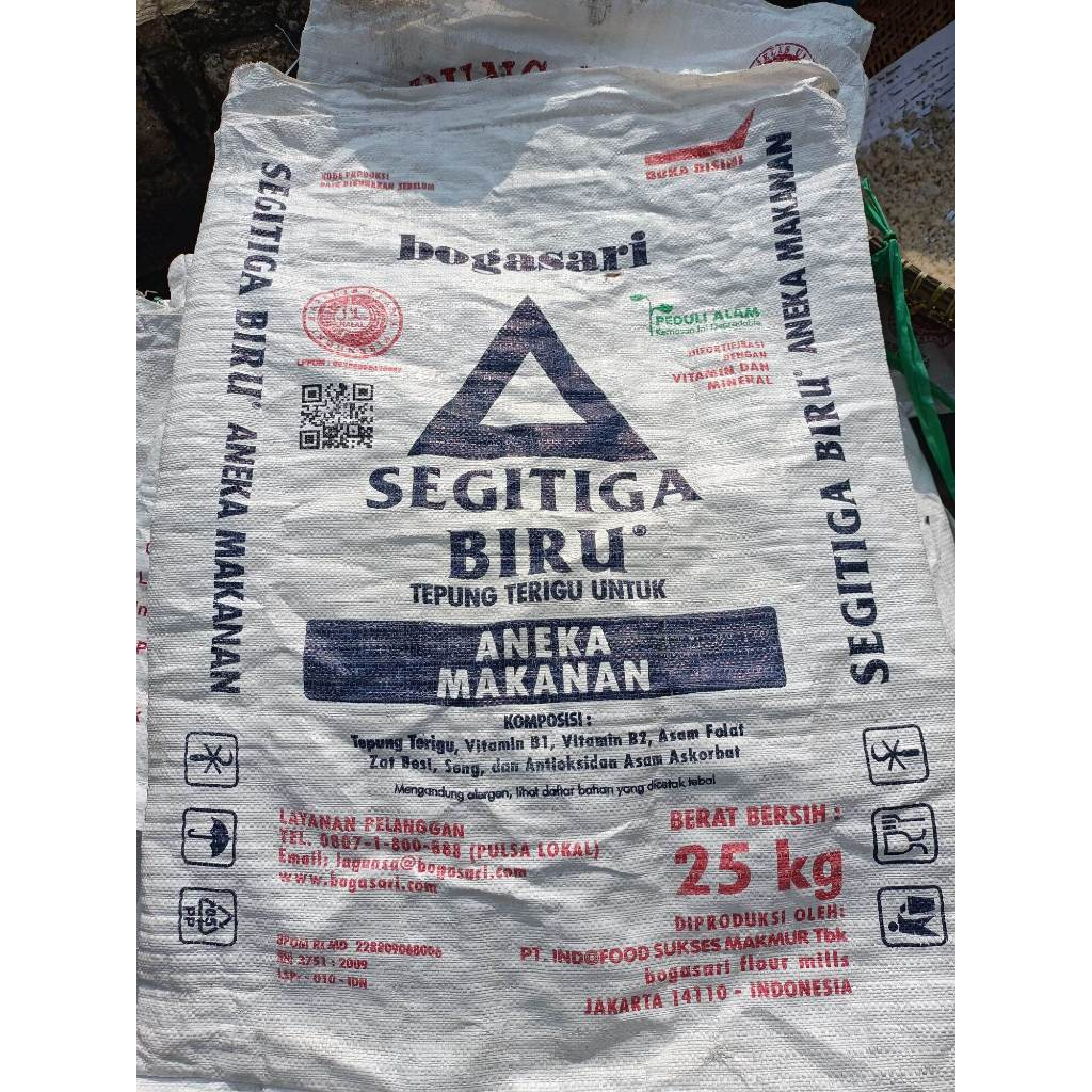 Karung bekas Terigu segitiga 25kg